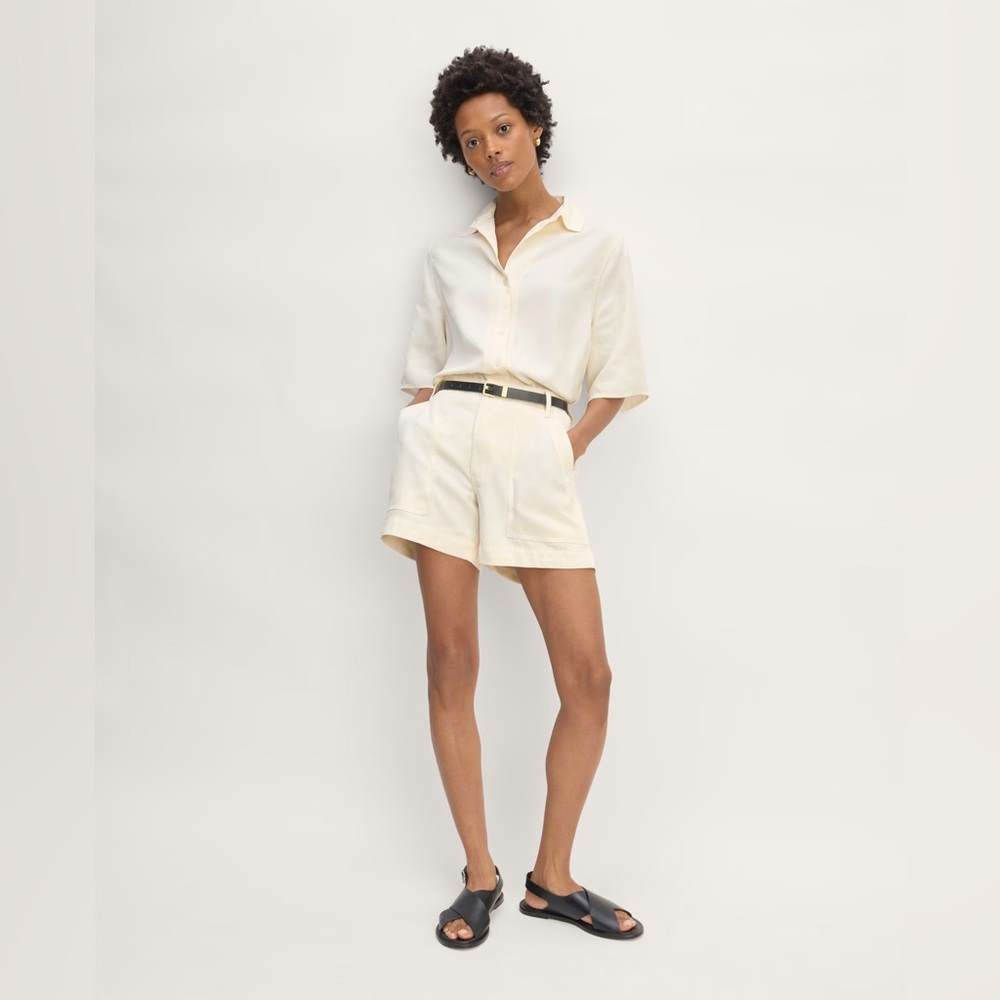 Everlane Utility Short - Picture 2 of 13